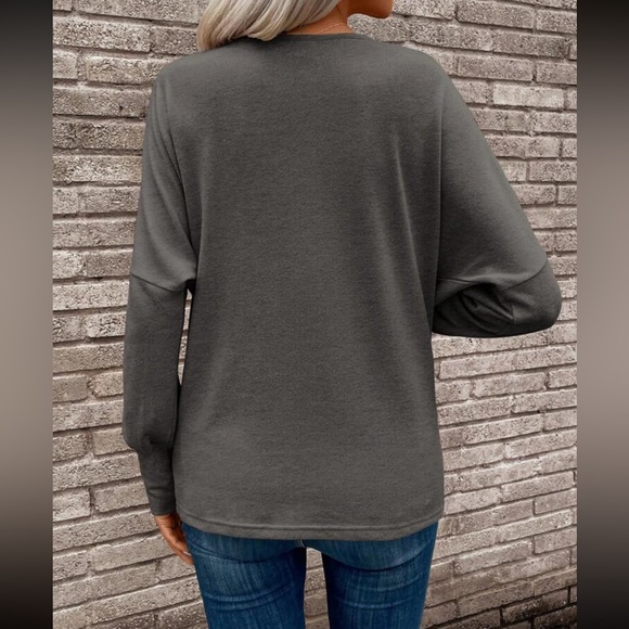 Boho draped front batwing sleeve top - Picture 12 of 15